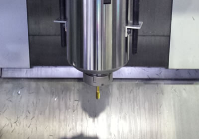 Friction Stir Welding (FSW) and in-process temperature monitoring of FSW